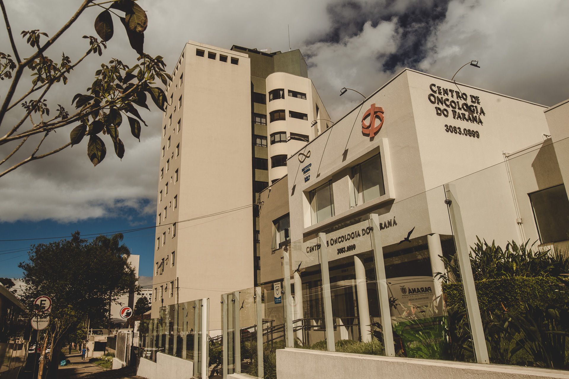 Oncologia para Beneficiários do ICS em Curitiba: por que o Centro de Oncologia do Paraná é a Escolha Certa